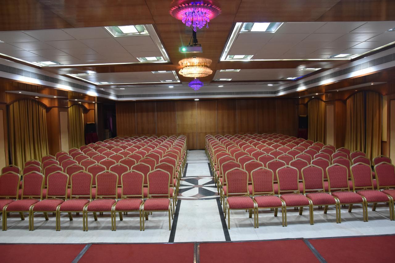 Ulo Chennai Deluxe Otel Dış mekan fotoğraf