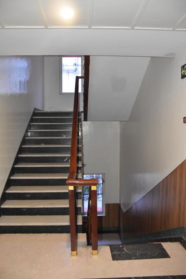Ulo Chennai Deluxe Otel Dış mekan fotoğraf